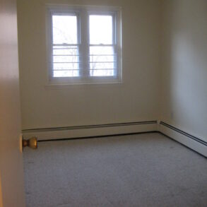 Beautiful Riverdale Apt 3 bedrm
