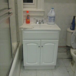 Huge 3 Bedrm Apt in Westchester Square