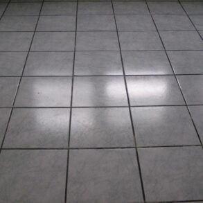 2 Bedroom 2nd flr Private house Quiet Seddon Ave