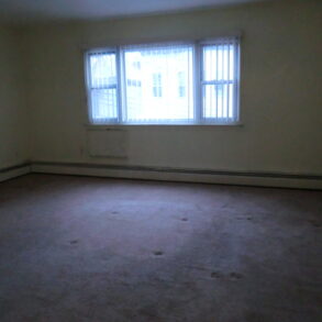 BEAUTIFUL LARGE 3 BEDRM APT WESTCHESTER SQUARE