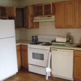 BEAUTIFUL LARGE 3 BEDRM & 2 BATH WITH BALCONY  THROGS NECK (PLS#290)