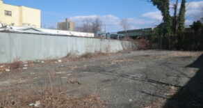 FANTASTIC PARKING LOT 5,000 SQ FT  (PLS#298)
