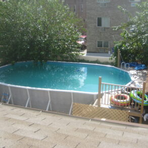 SPACIOUS 2 BEDROOM WITH ATTIC,BACKYARD (PLS#305)