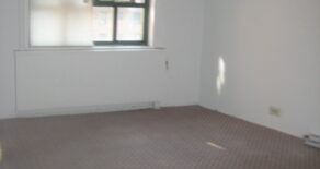 LARGE 2 BEDRM CONDOMINIUM (PLS#314)