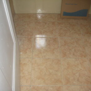 LARGE 2 BEDRM CONDOMINIUM (PLS#314)