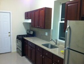 *BRAND NEW BEAUTIFUL LARGE 3 BEDRM WITH BALCONY (PLS#341)