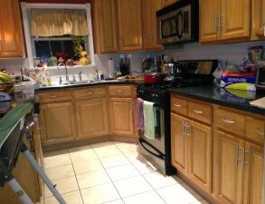 BEAUTIFUL LARGE 3 BEDRM DUPLEX *INCLUDES ELECTRICITY,HEAT & GAS*(PLS#339)