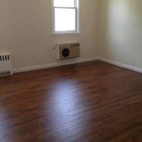 BEAUTIFUL LARGE 3 BEDRM MOVE IN READY (PLS#354)