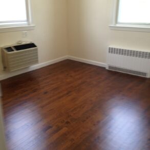 BEAUTIFUL LARGE 3 BEDRM MOVE IN READY (PLS#354)